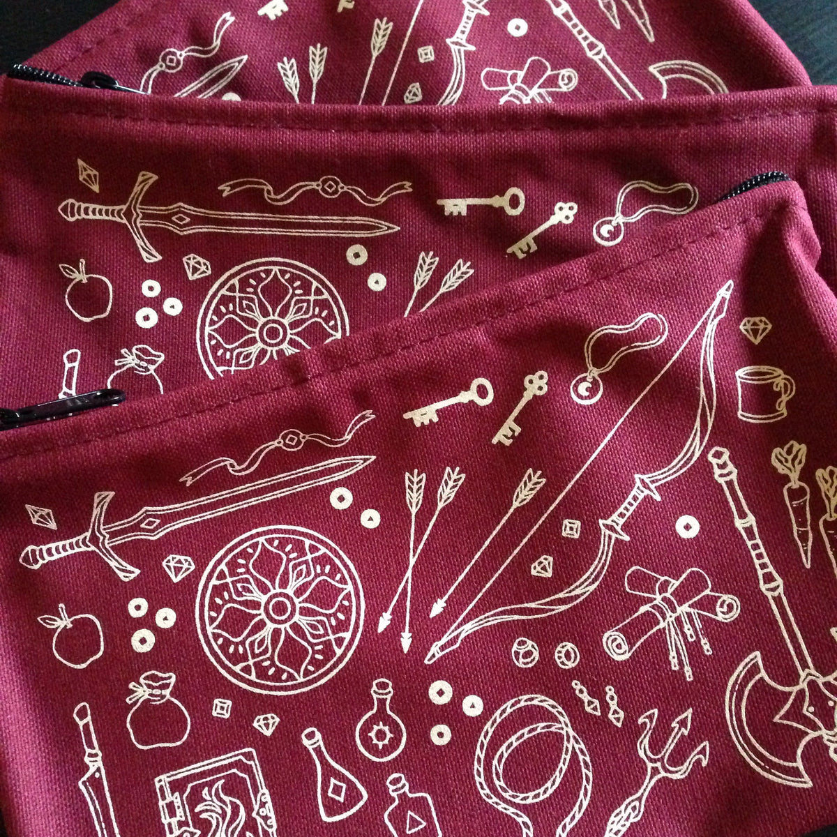 Adventurer Zipper Bag