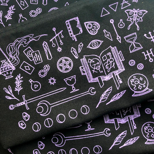 Arcanist Zipper Bag